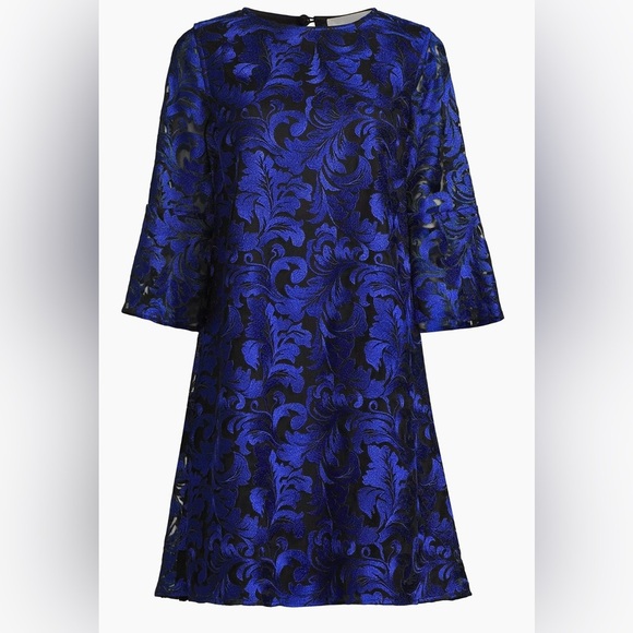 Caroline Rose NWT Bella Soiree Embroidered
Mesh Lace 3/4 Bell Sleeve Shift Dress - Picture 2 of 16